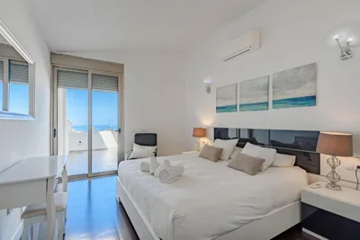 Villa Elisabetta, Luxury Villa with Heated Pool Ocean View in Adeje, Tenerife — foto 2