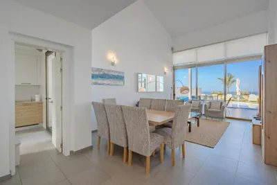 Villa Elisabetta, Luxury Villa with Heated Pool Ocean View in Adeje, Tenerife — foto 5