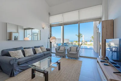 Villa Elisabetta, Luxury Villa with Heated Pool Ocean View in Adeje, Tenerife — foto 6