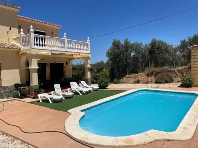 Villa en lo alto del monte — Foto 4