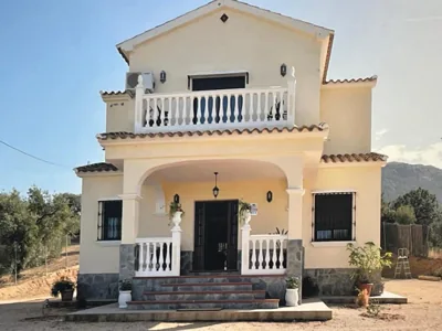 Villa en lo alto del monte — Foto 10