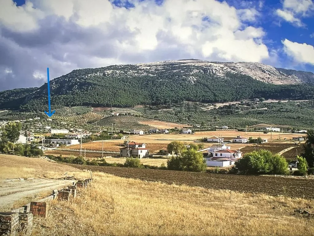 Villa — Villa en lo alto del monte