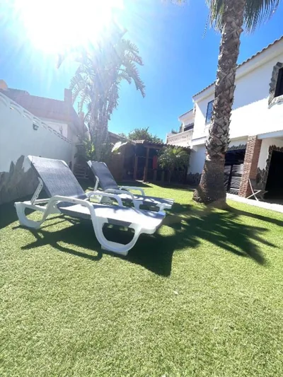 Villa en Valencia, piscina privada y metro 500m — foto 10