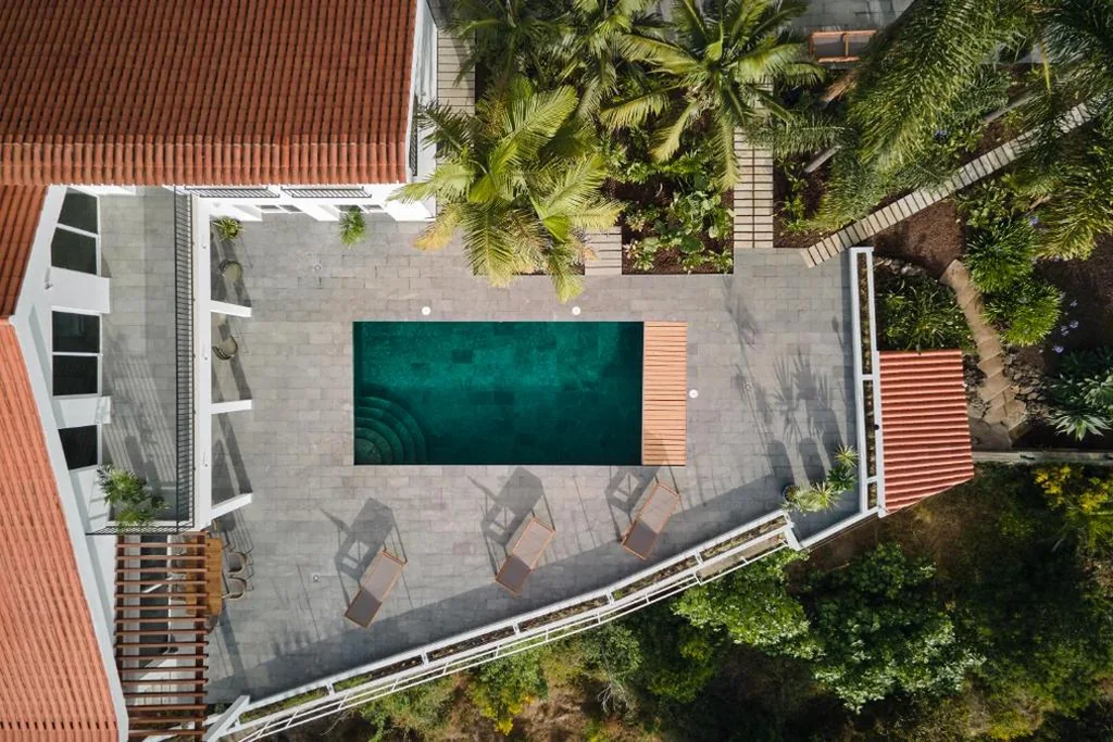 Villa con piscina privada — Villa Encanta