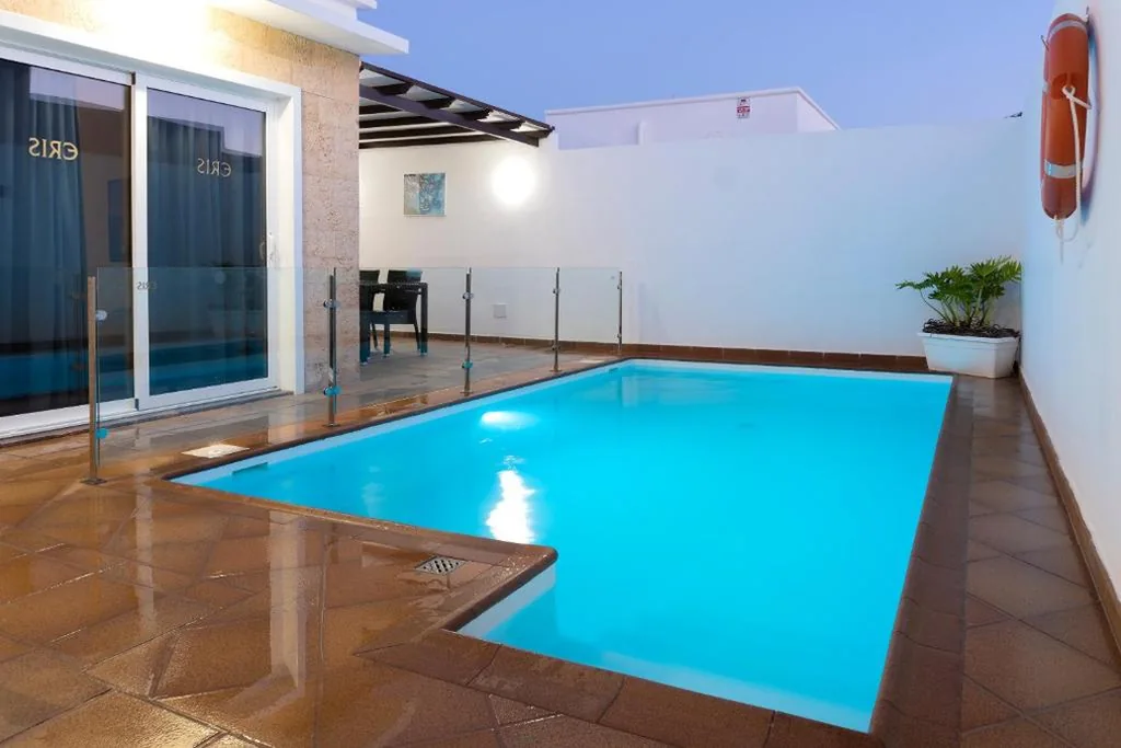 Villa — Villa Eris