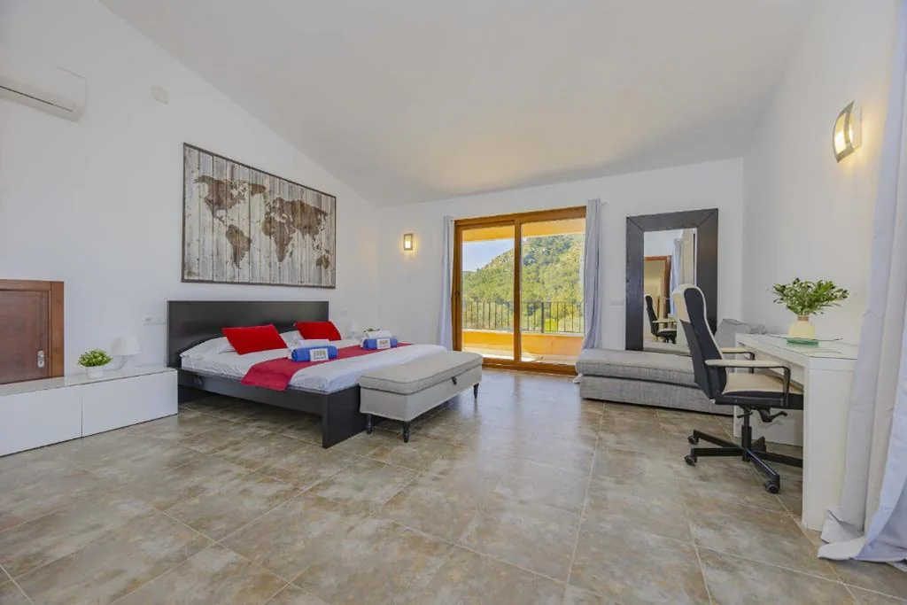 Villa Es Garrover