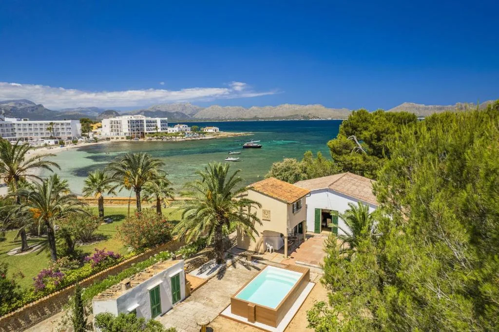 Villa — Villa Es Morer
