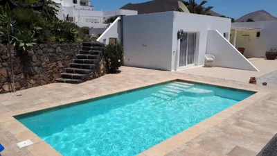 Villa Essence - a unique detached villa with A-C, heated private pool, hottub, gardens, patios and stunning views! — foto 2