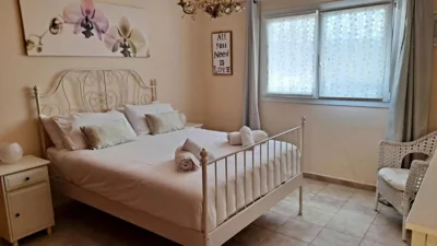 Villa Essence - a unique detached villa with A-C, heated private pool, hottub, gardens, patios and stunning views! — foto 12