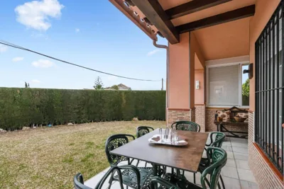 Villa estilo mediterránea con Piscina, Jardín, Bbq y Jacuzzi - VILLA BEL AIR REAL — Foto 7