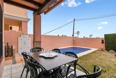 Villa estilo mediterránea con Piscina, Jardín, Bbq y Jacuzzi - VILLA BEL AIR REAL — Foto 9
