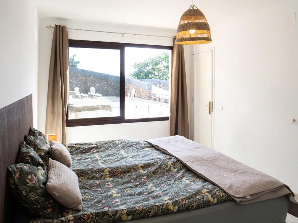 Apartamento con vistas a la piscina — Villa Estrella Polar