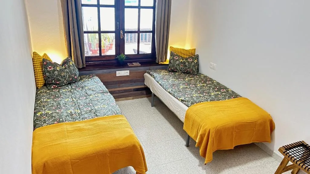 Habitación Cuádruple con vistas a la montaña — Villa Estrella Polar