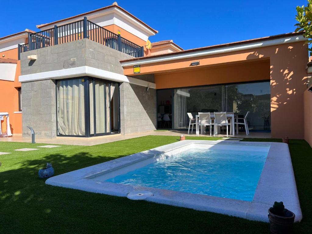 VILLA EXIRE en Corralejo