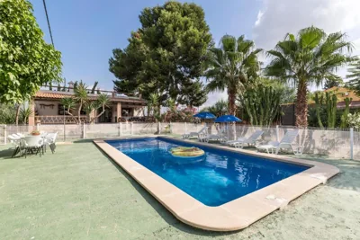 VILLA FINA (piscina/wifi/barbacoa/parking) — Foto 4