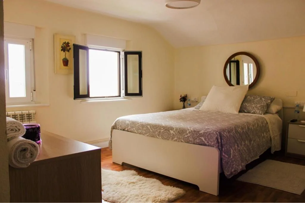 Habitación Deluxe - 1 cama grande — Villa Floren Castro Urdiales