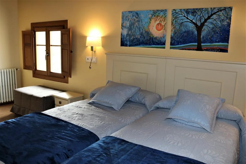 Habitación Triple Básica — Villa Fontanas