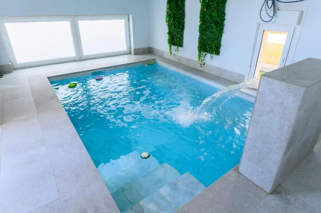 Villa con piscina privada — VILLA Formonte