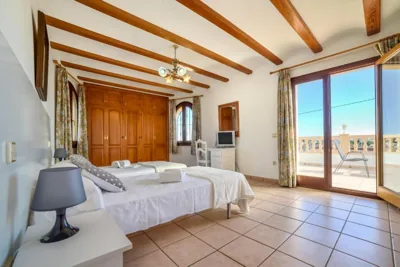 Villa Fuster - PlusHolidays — foto 2