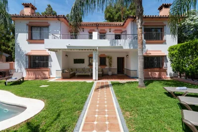 Villa Giovanni - Marbella Center - Heated Pool — photo 9