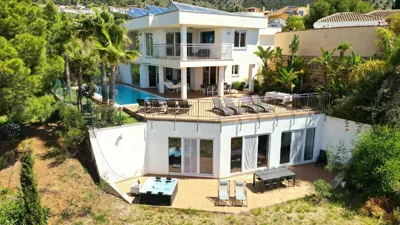 Villa -Heated pool -Amazing view -Ideal for groups — foto 7