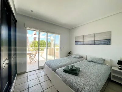 Villa Hermosa with a private pool — foto 8