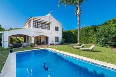 Villa in Marbella with golf views — foto 4