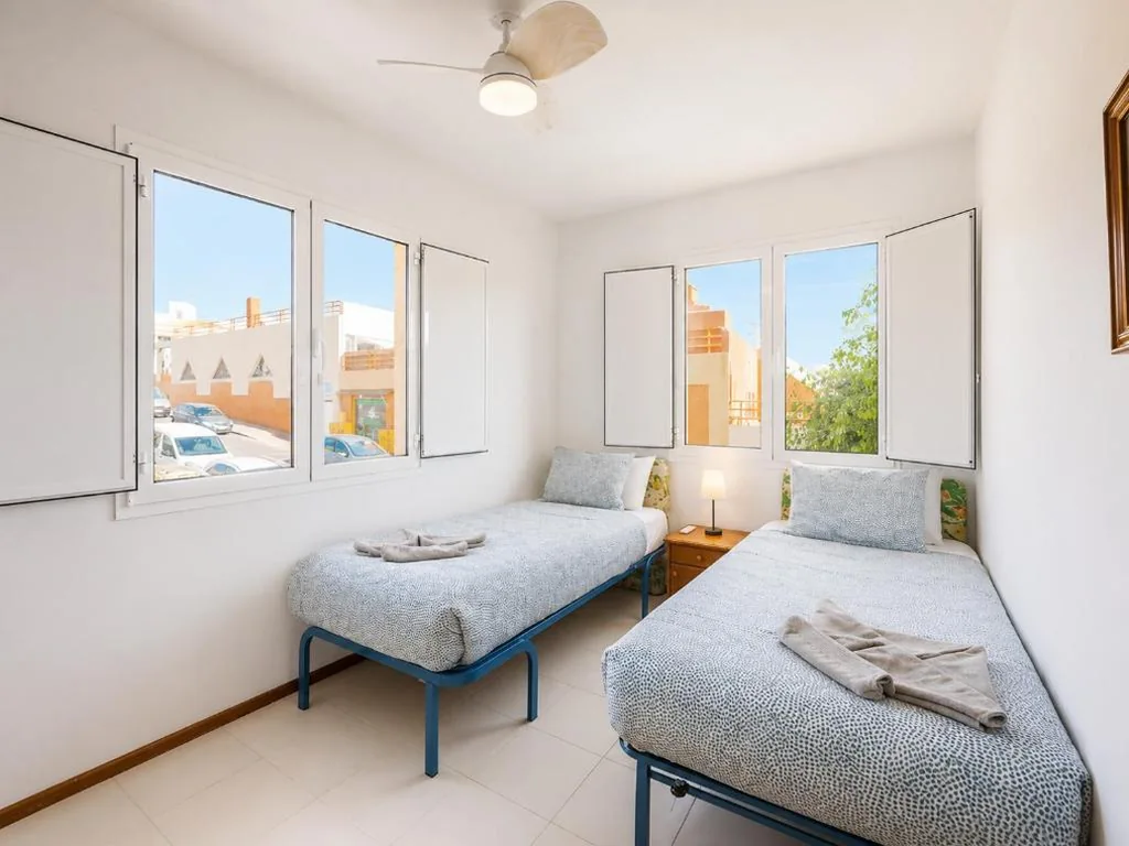 Three-Bedroom Villa — Villa in Maspalomas with private pool