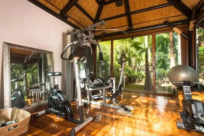 Villa in palm tree plantation, near the beach. — foto 6