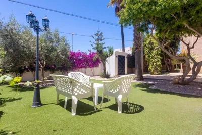 Villa in Playa D´en Bossa sleeps 9 — foto 10