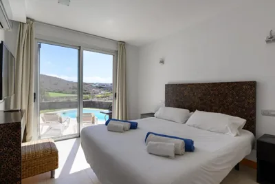 Villa in Salobre with Private Pool & Stunning View — 照片 2