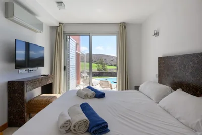 Villa in Salobre with Private Pool & Stunning View — 照片 8