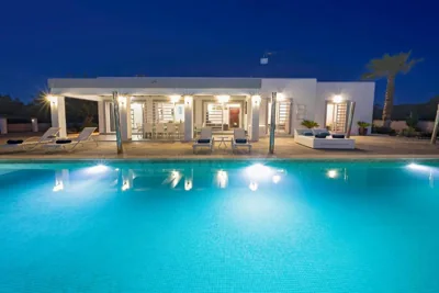 Villa in San Antonio Sleeps 10 — photo 10