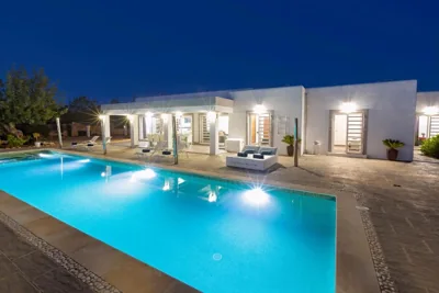 Villa in San Antonio Sleeps 10 — photo 11