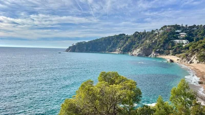 Villa in Tossa de Mar (Santa María de Llorell) — 写真 6
