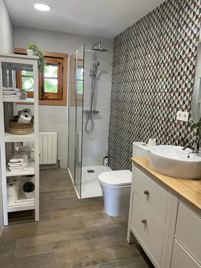 Villa Independiente con Bodega y Barbacoa - perfecto familia y grupos — foto 7