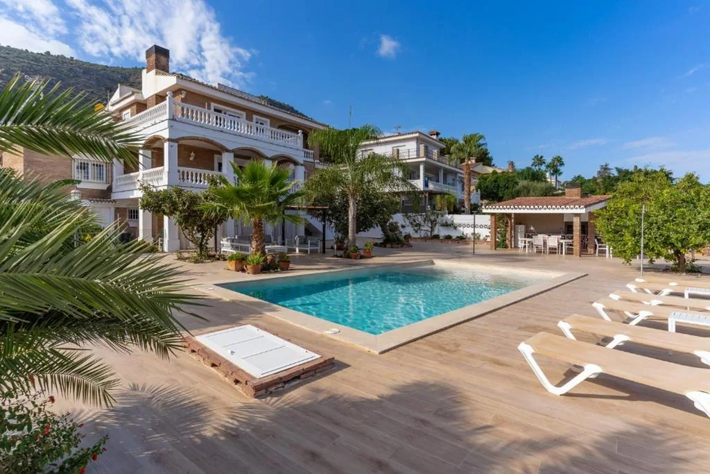 Villa avec vue sur le jardin — Villa Isabella