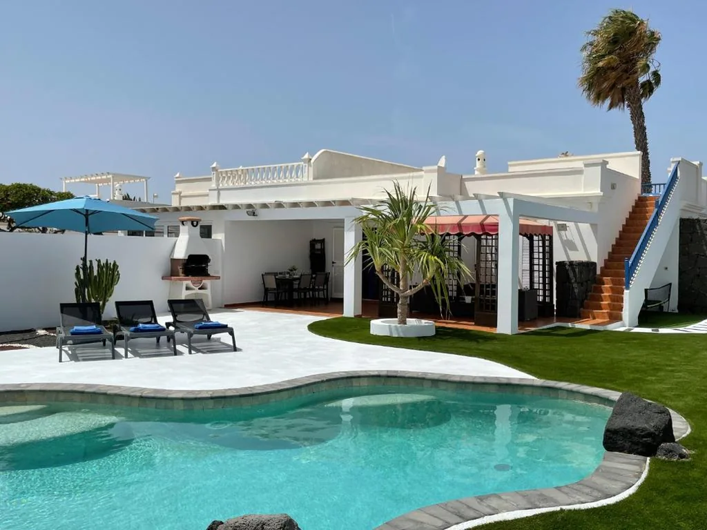 Villa con 2 camere da letto — Villa Jardín