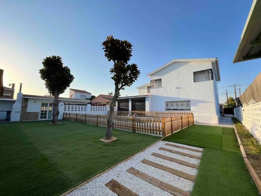 ヴィラ — Villa Jiménez