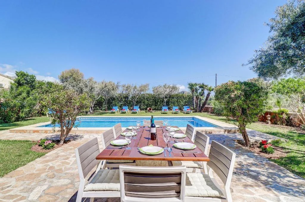 Villa — Villa JOAN