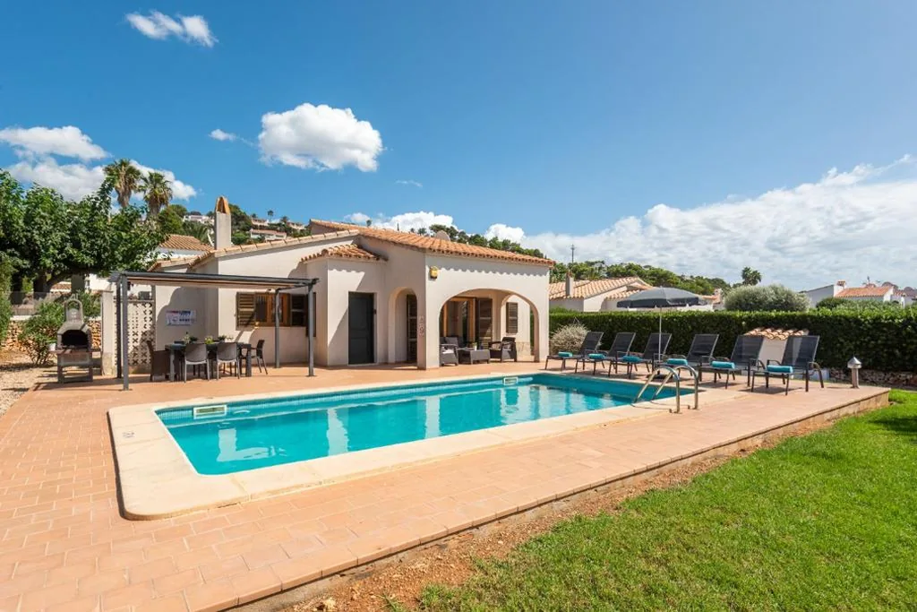 Moradia com piscina privada — Villa Juanita by Escape Home
