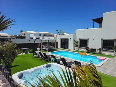VILLA KARLA — foto 2