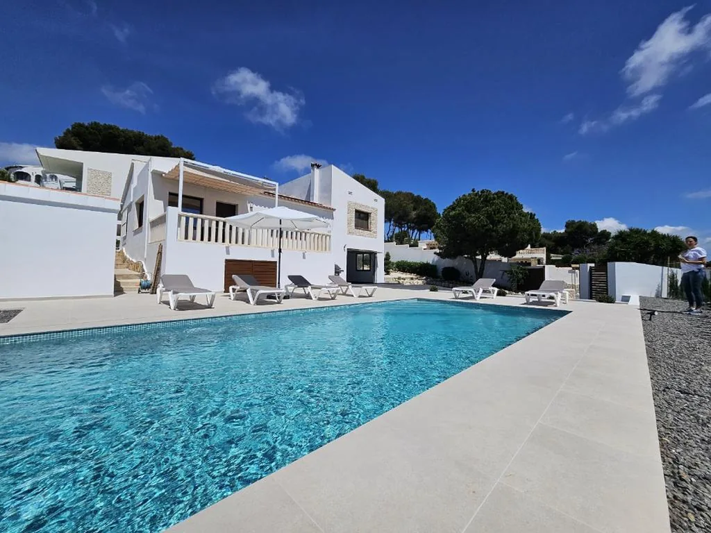 Villa mit privatem Pool — Villa Kayla Moraira