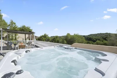 Villa KIP, private pool & jacuzzi surrounded by nature — foto 10