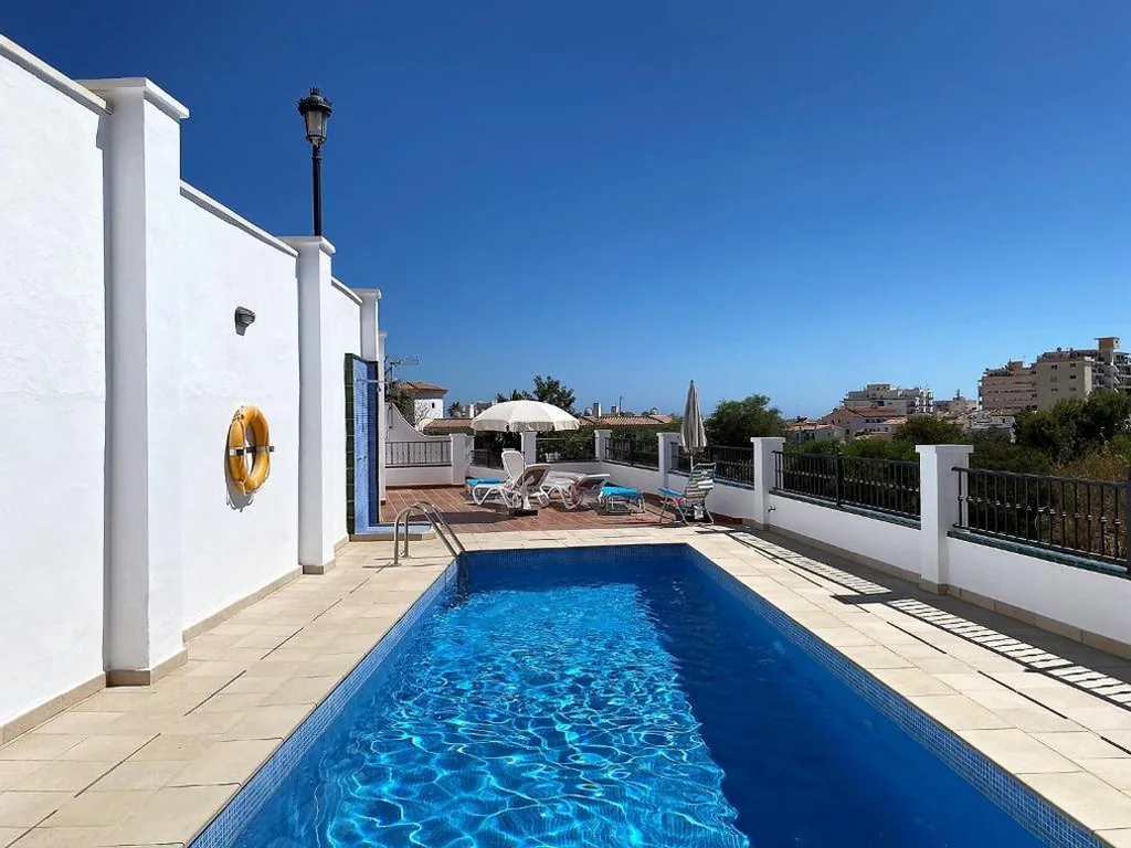 Deluxe-Villa — Villa La Dorada Burriana Casasol