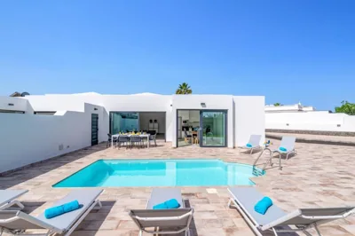 Villa La Nueva by Villa Plus — foto 4