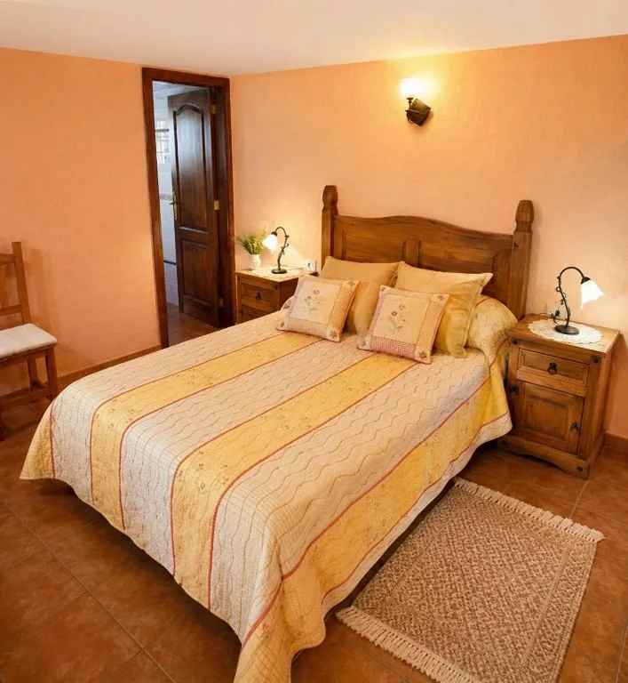 Villa Las Flores - Piscina privada - Private pool - by Rural La Palma