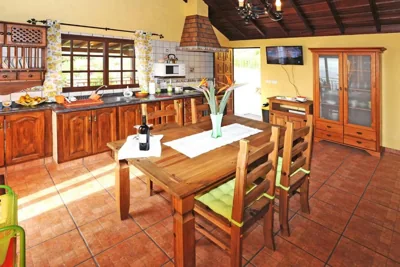 Villa Las Flores - Piscina privada - Private pool - by Rural La Palma — photo 5
