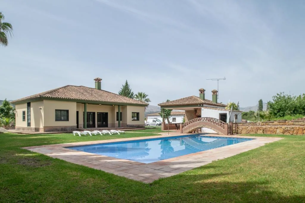 Villa with Garden View — Villa Las Viñas Ronda