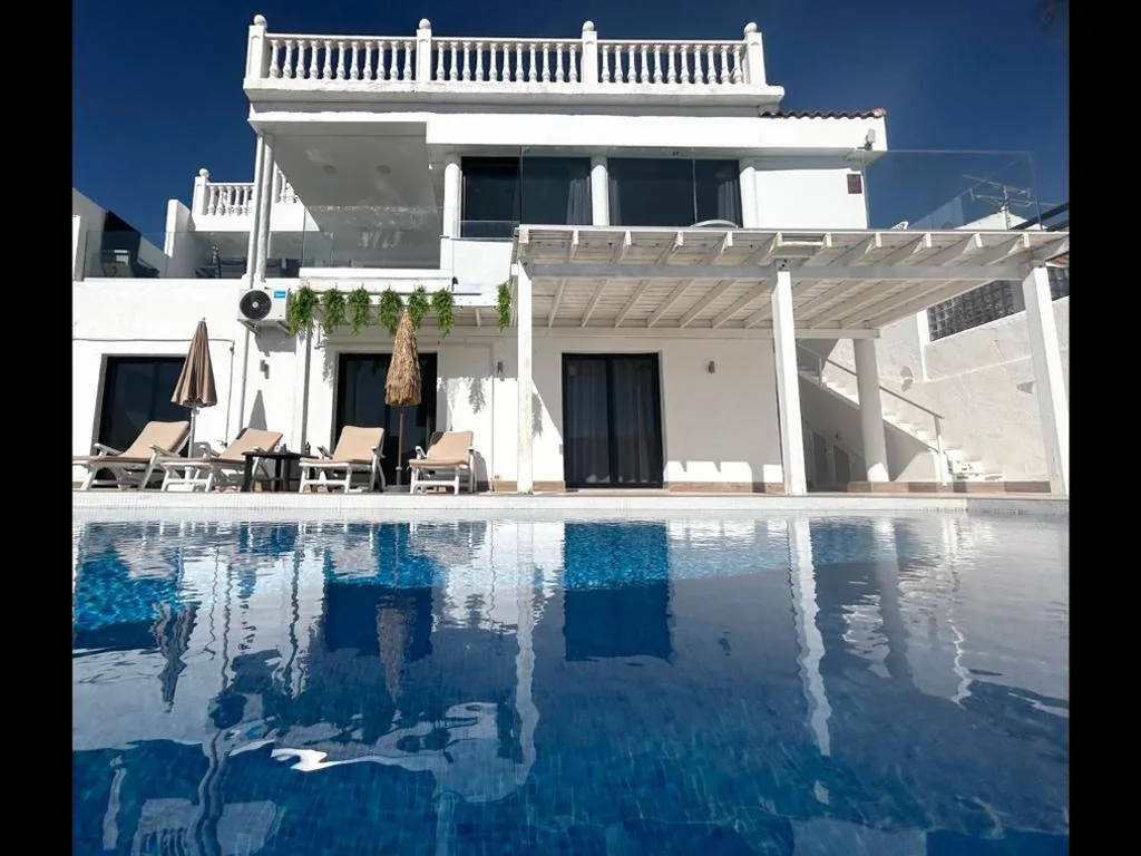 Villa Deluxe — Villa Las Vistas Costa Adeje